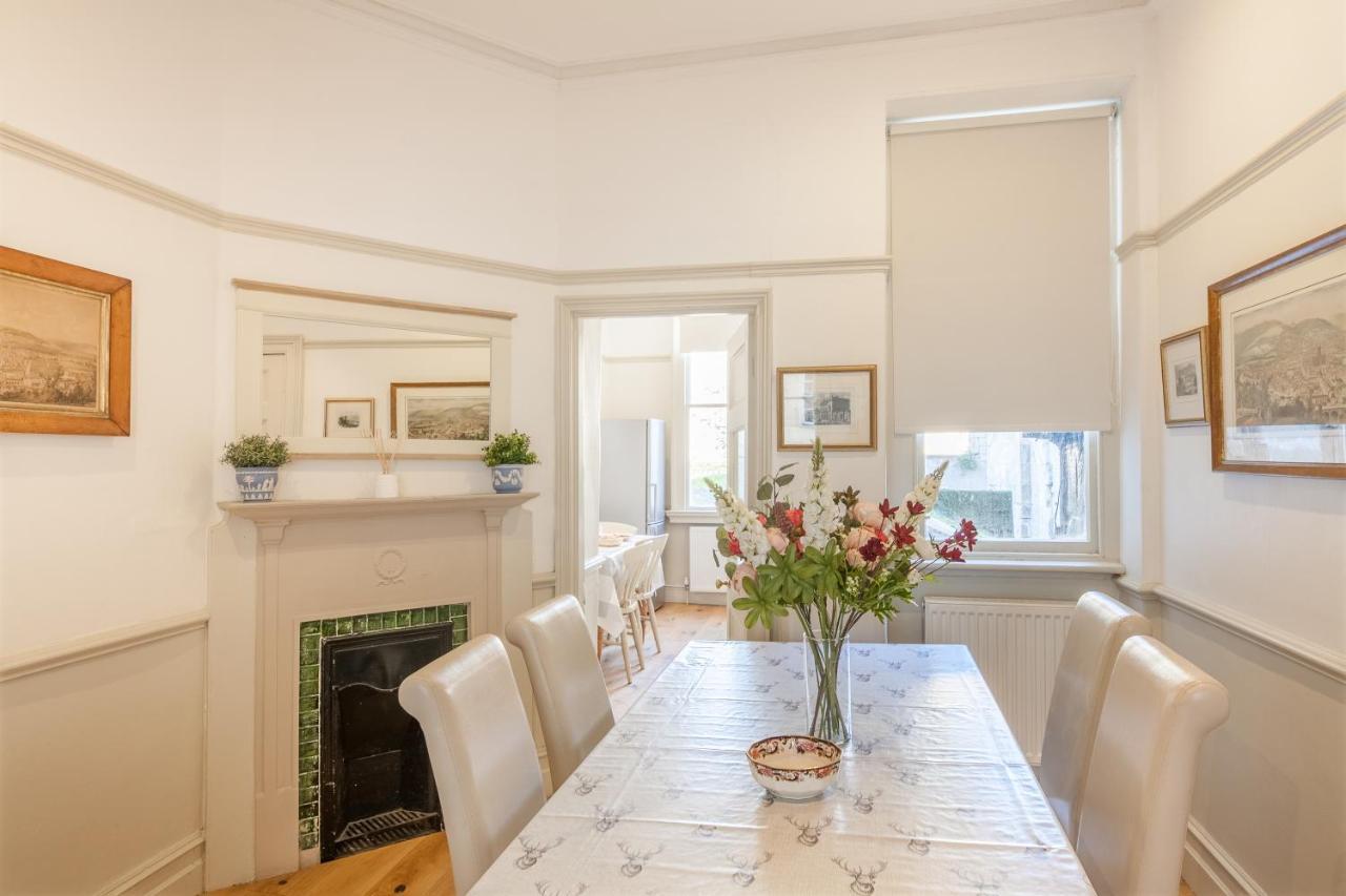City Centre Stunning House-Roman Baths - 3Min Walk - 4 Bedrooms Buitenkant foto